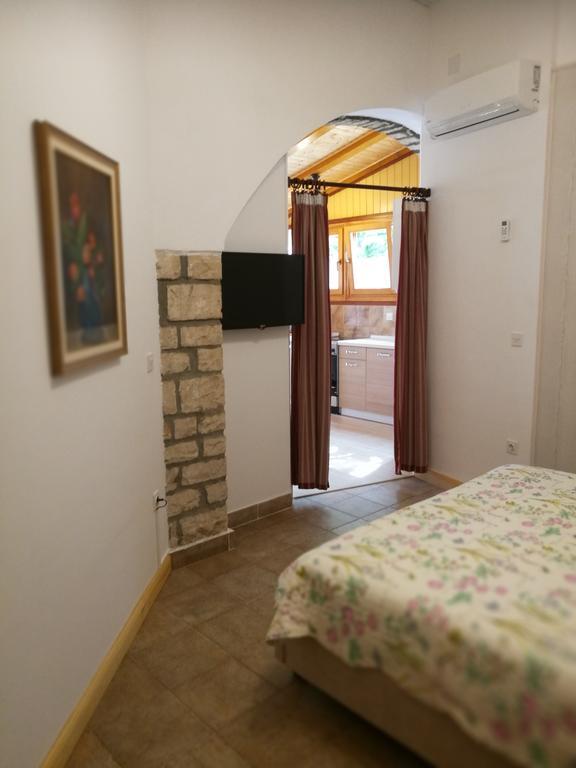 Apartments Val Mari - Laguna Rovinj Exterior photo